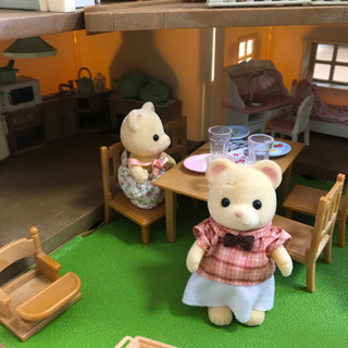 シルバニア　あかりの灯らない大きなお家の画像