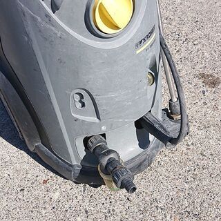 土日引き取り対応可　ケルヒャー　業務用　高圧洗浄機　200Ｖ電源　60Hz（西日本用）　車　トラック　バス　重機などの洗浄に♪の画像