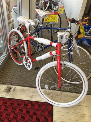 4/15  【新品✨】クロスバイク  ロードバイク  未使用✨レッド&ホワイト  6段変速  21テクノロジー