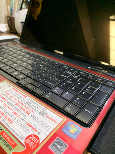 core i7・8GBメモリ・240GB SSD搭載！