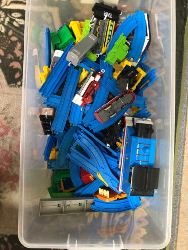 プラレール