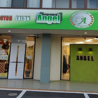 カット小学生以下1000円　一般1500円・セルフホワイトニング...