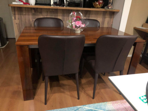 ダイニングテーブル　4脚セット