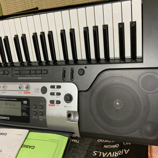 付属品完備！CASIO キーボードの画像