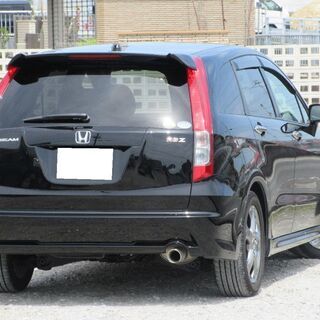 【車検2年満タン渡し】ストリーム（総額：4０万円）【走行6.1万キロと低走行！】H21年式・1オーナー車・上級グレード：RSZ HDDナビエディション・人気色：ブラックパール・ナビ・ETC・DVD視聴・バックカメラ・パドルシフト・ステアリングスイッチ（禁煙車）※数台出品中！の画像