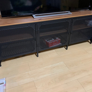 取引相手決まりました。テレビ台　セット　棚　収納　無垢材　IKEA