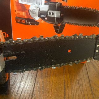 ブラックアンドデッカー チェーンソー 充電式 18V2.0Ah 20cm GKC1820L2Nの画像