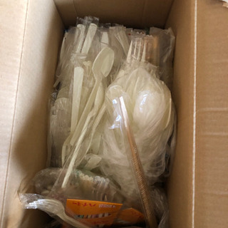未決まりました。使用。コンビニ等でもらえるプラスチックのスプーン...