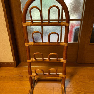 【無料】藤 スリッパラック　あげます！