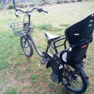  子供乗せ自転車　ビッケツーb　内装3段変速　20型　点灯虫　チャイルドシート付の画像