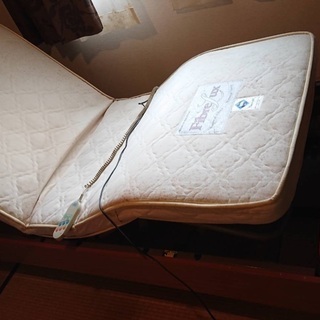 fibrelux　可動式ベッド　介護の画像