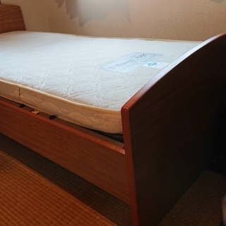 fibrelux　可動式ベッド　介護の画像