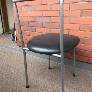 軽量パイプイスの画像