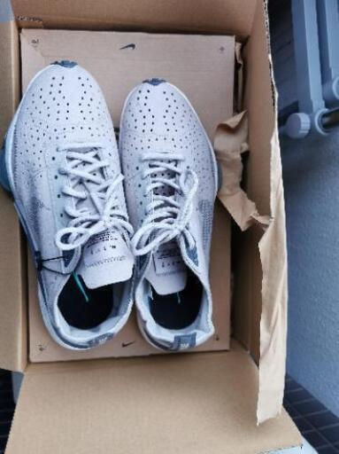 NIKE ZOOM TYPE 26.5 未使用