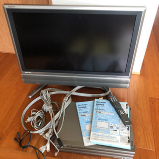 【ジャンク　映りません】シャープ32㌅液晶テレビ