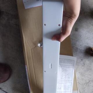 新品　特大　カウンター用ブラケット　白色の画像