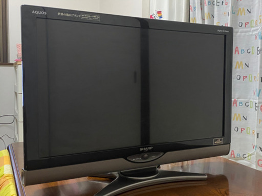 決まりました①シャープ　32型液晶テレビ