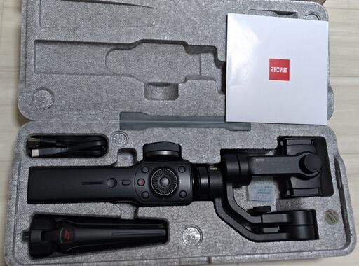 【終了】ZHIYUN SMOOTH 4 スマホ用 3軸スタビライザー ジンバル