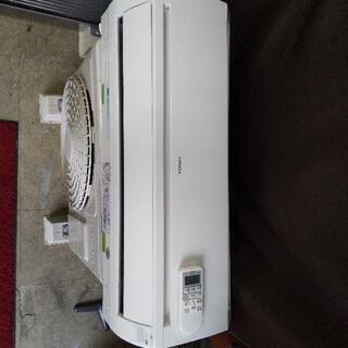 佐賀中古エアコン日立2013年2.2KW137番税込みの画像