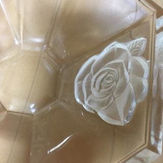 アンティーククリスタル豪華なお皿、華道にも！の画像