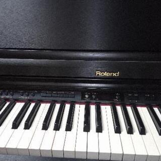 Roland電子ピアノの画像