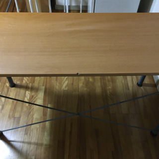 テーブル（4月25日取りに来てくれる方)の画像