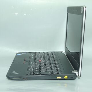 送料無料 1台限定 軽量モバイル ノートパソコン 中古動作良品 11.6型 Lenovo E130 Celeron 4GB 320GB WiFi カメラ Win10 LibreOffice