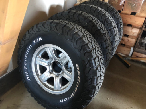最終値下げ　バリ山　美品　bf グッドリッチ　goodrich  31×10.50r15 ランクル  サファリ　ハイラックス　ジムニー　mt タイヤ　マッドタイヤ