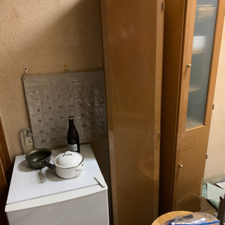 （受け渡し者決定しました）食器棚　数日中に処分します　早い者勝ち