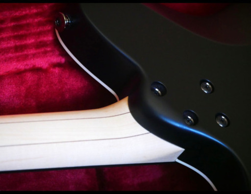 Ibanez  FR6UCS-BKF 「SPOT MODEL」売却済みになりました