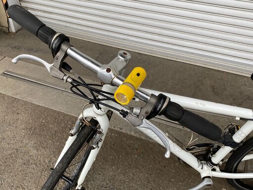 整備済　700x28c GIANT ESCAPE R3 エスケープ 　クロスバイク　24速 XSサイズ