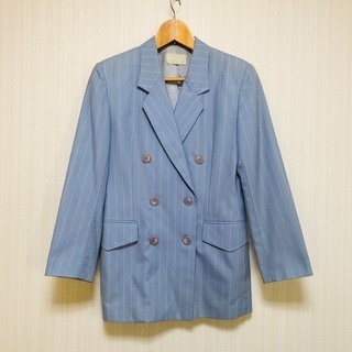 スカイブルーのジャケット　Mサイズ