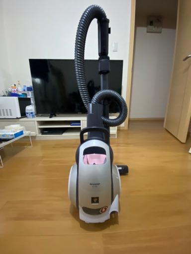 SHARP製 サイクロン掃除機 2018年製
