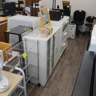 リサイクルショップチャコ　大量に並べました。