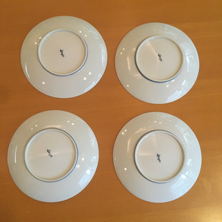 中古　磁器4枚セットの画像