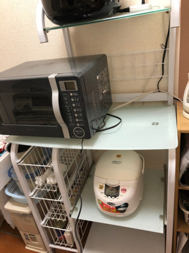 美品　レンジ台　値下げしました