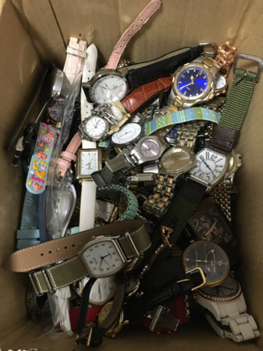 ⭐️腕時計ジャンク超大量7キロ越えの230本前後⭐️