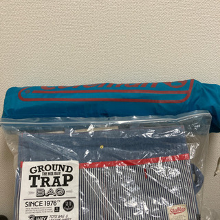 Coleman サンシェードST & Grand Trap Bag 2way レジャーシート、バッグのセットの画像