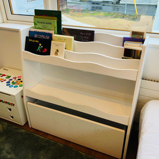 子供用おもちゃ棚 本棚 定価19,500円（送料込）の画像