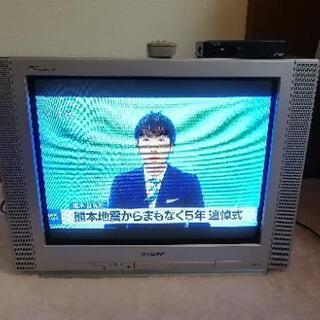 ブラウン管テレビ シルバー 2リモコン付き 中古】川口市のブラウン管テレビを格安/激安/無料であげます
