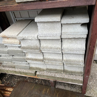 決定【中古】コンクリートブロック