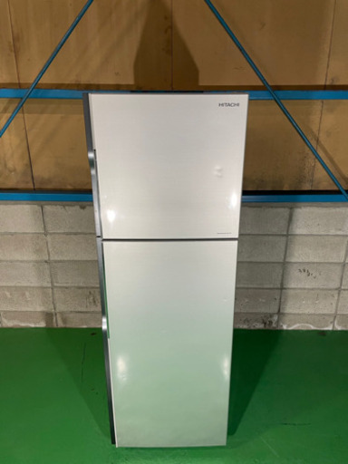 全品半額SALE‼️美品✨HITACHI/2016年製/2ドア冷蔵庫/225L/R-23FA/配送可能/20000円→10000円✨/0413i