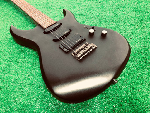 フェルナンデスFGZ400(?) お値下げ！ハードロッカーに最適！ 硬派でパワー感溢れるPU搭載！ 薄いネック、低弦高で速弾きも弾きやすい / しかもお得な3点セット！/  ‘90年代 ギターアンプ、シールドセット