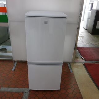 ID   965224  2ドア　シャープ　137L　２０１7年　SJ-14E4-KW