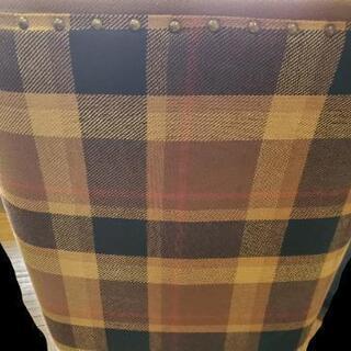 BURBERRY柄 チェアの画像
