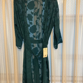 半額以下にしました！婦人カーディガン新品未使用