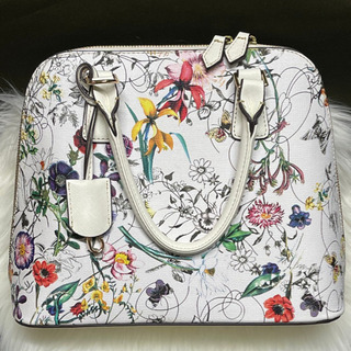 ブガッティバック👜