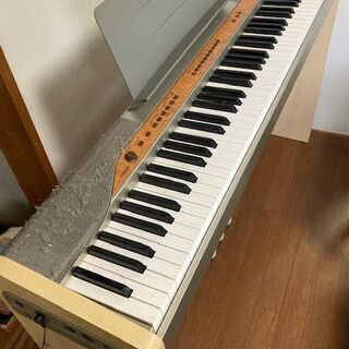 電子ピアノ  カシオ　PX-110