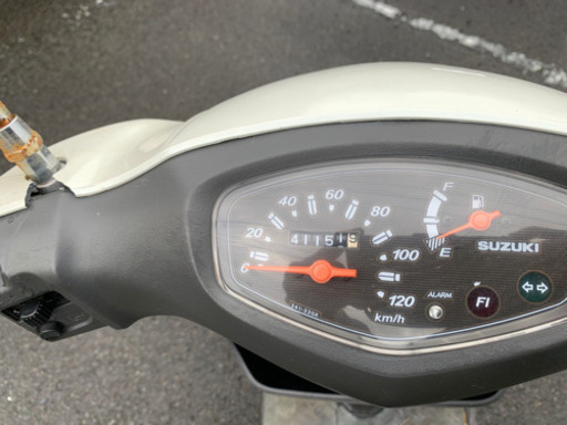 スズキ　アドレスV125G K9  グリップヒーター
