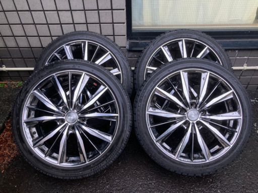 レオニス18インチ　スタッドレスタイヤ＆ホイール4本セット